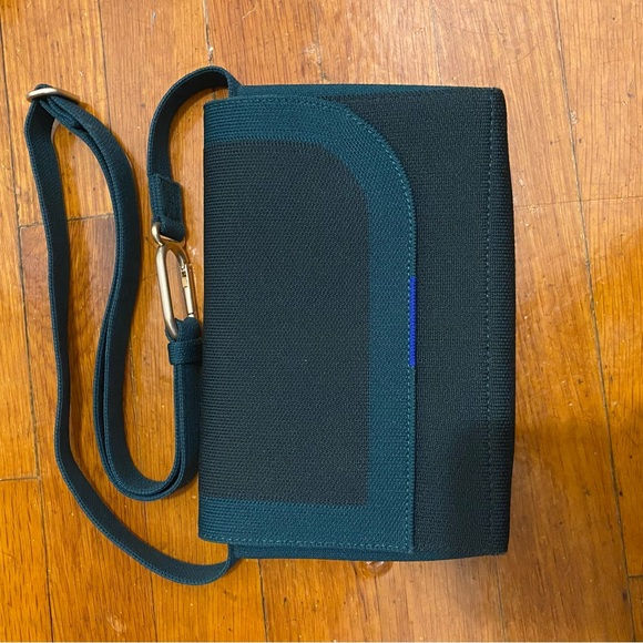 Rothy’s Juniper Green Belt Bag - Picture 2 of 5